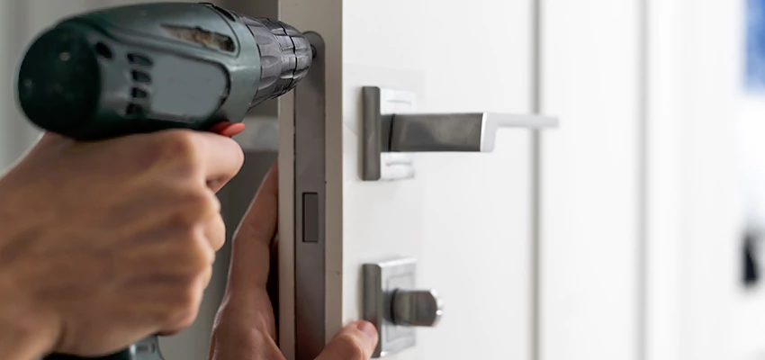 Locksmith For Lock Replacement Near Me in Camp Pendleton North, CA